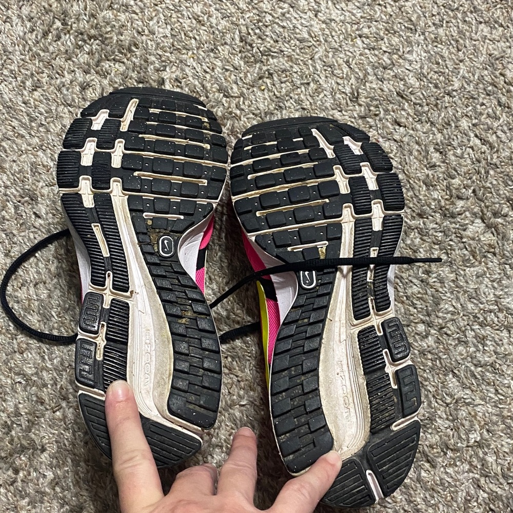 Nike Women's Pink and Black Athletic Shoes - Picture 2 of 4